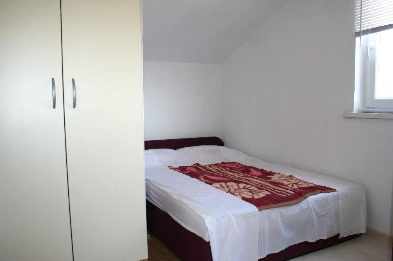 Ferienwohnung App Dzafic Vrh  Exterior foto
